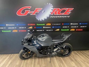 Used 2025 Kawasaki Ninja ZX-6R Base 