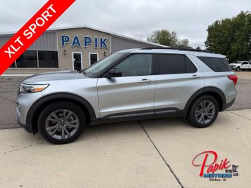 Used 2023 Ford Explorer XLT