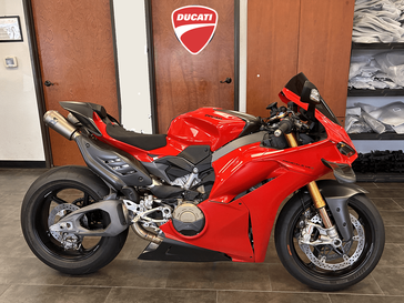 Used 2025 Ducati PANIGALE V4S 