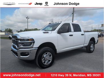 2025 RAM 2500 Tradesman Crew Cab 4x4 6'4' Box Bright White Clear Coat