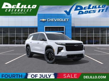 New 2026 Chevrolet Traverse FWD LT