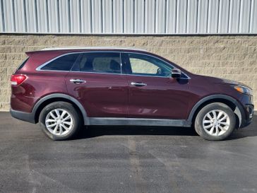 Used 2017 Kia Sorento LX