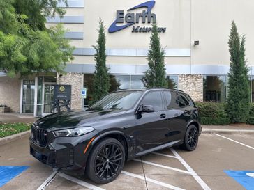 2024 BMW X5 M60i