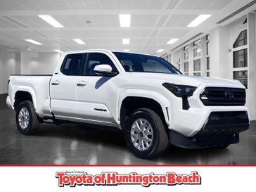 New 2025 Toyota Tacoma SR5