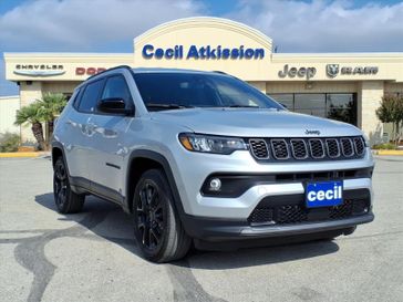 New 2026 Jeep Compass Latitude Altitude