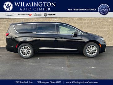 New 2026 Chrysler Pacifica Limited