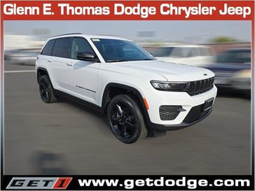 2025 Jeep Grand Cherokee Altitude X 4x2