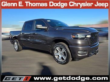 New 2026 RAM 1500 Express Crew Cab 4x2 5'7' Box