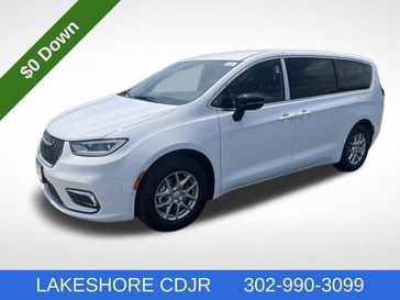 2025 Chrysler Pacifica Select2025 Chrysler Pacifica Select
