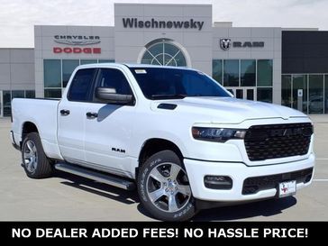 2025 RAM 1500 Tradesman Quad Cab 4x2 6'4' Box