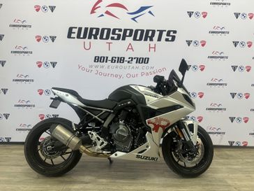 2024 Suzuki GSX-8R 