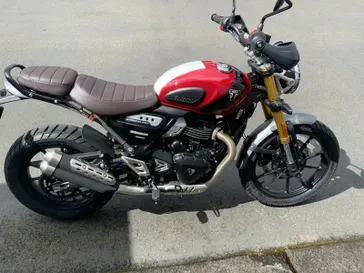 2024 Triumph Scrambler 400 X Carnival Red / Phantom Black 