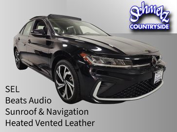 Used 2025 Volkswagen Jetta SEL w/Sunroof & Navigation
