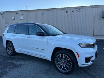 Used 2023 Jeep Grand Cherokee L Summit