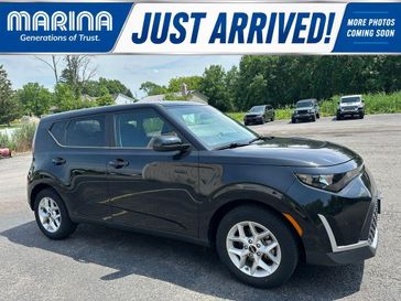 Used 2023 Kia Soul LX