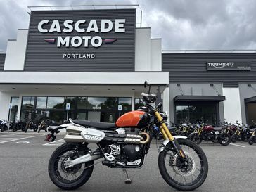 2025 Triumph Scrambler 1200 XE - BAJA ORANGE - PHANTOM BLACK 