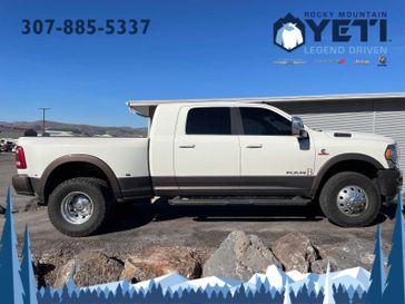 2023 RAM 3500 Longhorn 4x4 Mega Cab 64 Box