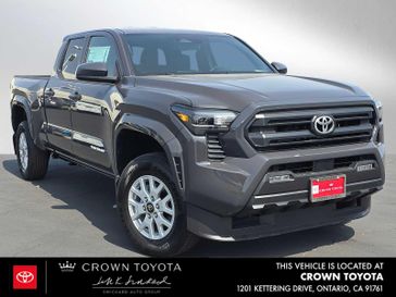 New 2025 Toyota Tacoma SR5