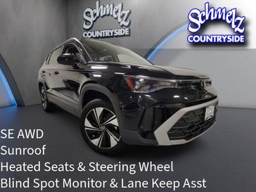 Used 2025 Volkswagen Taos SE AWD w/Sunroof