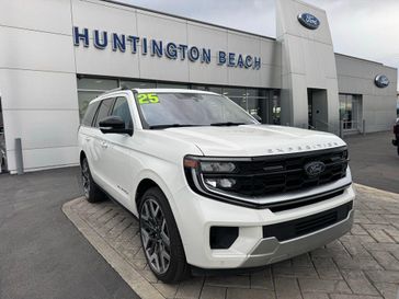 Used 2025 Ford Expedition Platinum