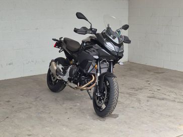 2026 BMW F 900 XR