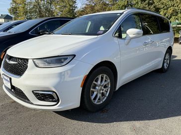 Used 2021 Chrysler Pacifica 