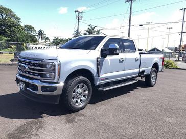 2025 Ford F-350 LARIAT Crew Cab SRW 8' Box