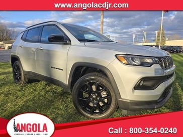 New 2025 Jeep Compass Latitude 4x4