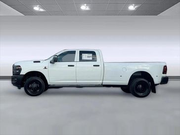 New 2026 RAM 3500 Tradesman Crew Cab 4x4 8' Box