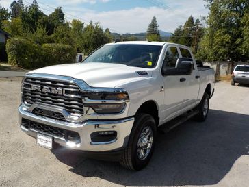 New 2026 RAM 2500 Tradesman Crew Cab 4x4 6'4' Box