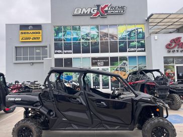 New 2026 Can-Am SSV COMMANDER MAX XT 60 700 BK 26  TRIPLE BLACK 