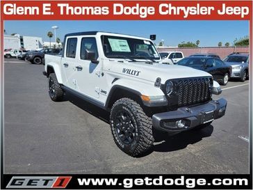 2023 Jeep Gladiator Willys 4x4 in a Bright White Clear Coat exterior color and Blackinterior. Glenn E Thomas 100 Years Of Excellence (866) 340-5075 getdodge.com 
