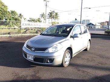 2012 Nissan Versa 4d Hatchback S Auto