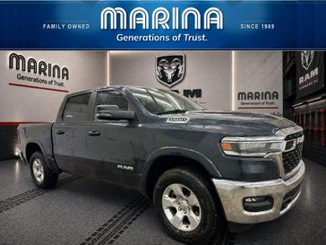 New 2026 RAM 1500 Big Horn Crew Cab 4x4 5'7' Box