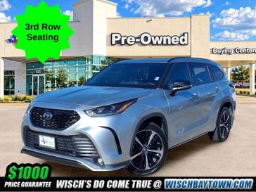 Used 2022 Toyota Highlander XSE