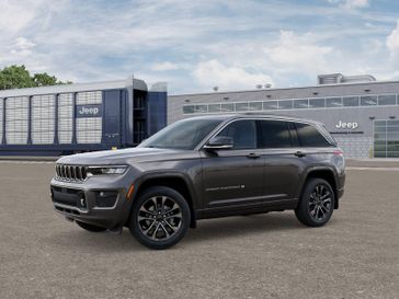 New 2025 Jeep Grand Cherokee Overland 4x4 Kamaaina Motors 1-808-746-7956 kamaainamotors.com 
