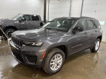 New 2026 Jeep Grand Cherokee Laredo X 4x4