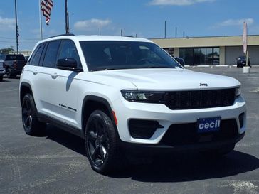 2025 Jeep Grand Cherokee Altitude 4x4
