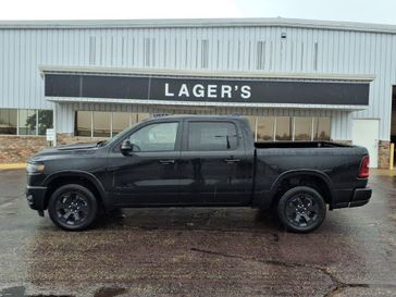 New 2027 RAM 1500 Big Horn Crew Cab 4x4 5'7' Box