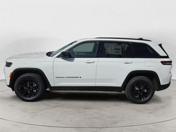 New 2026 Jeep Grand Cherokee Laredo Altitude