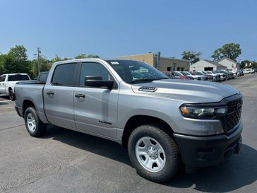 2025 RAM 1500 Tradesman Crew Cab 4x4 5'7' Box