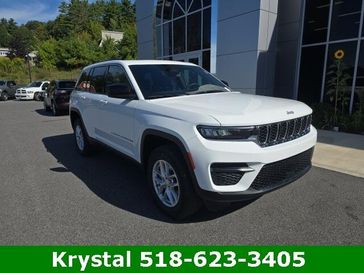 New 2025 Jeep Grand Cherokee Laredo X 4x4