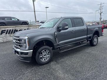 New 2026 Ford F-350SD Lariat