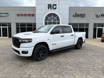 New 2026 RAM 1500 Express Crew Cab 4x4 5'7' Box