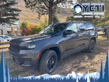 New 2025 Jeep Grand Cherokee L Altitude X 4x4