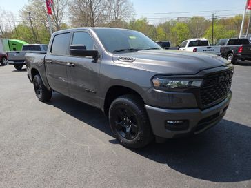 2025 RAM 1500 Tradesman Crew Cab 4x4 5'7' Box