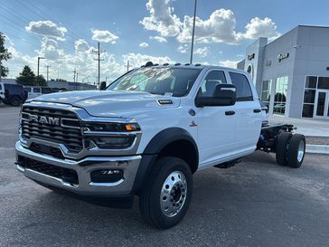 New 2026 RAM 5500 Tradesman Chassis Crew Cab 4x4 84' Ca