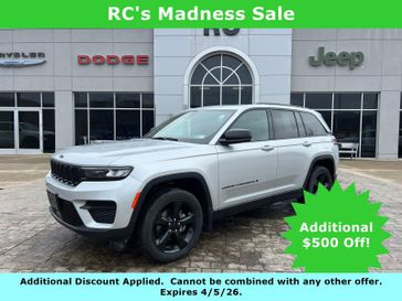 Used 2025 Jeep Grand Cherokee 