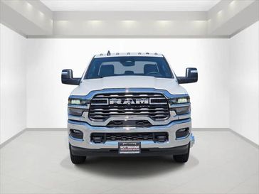 New 2026 RAM 3500 Tradesman Crew Cab Chassis 4x4 60' Ca