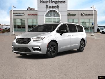 2023 Chrysler Pacifica Hybrid Limited in a Silver Mist exterior color and Blackinterior. BEACH BLVD OF CARS beachblvdofcars.com 